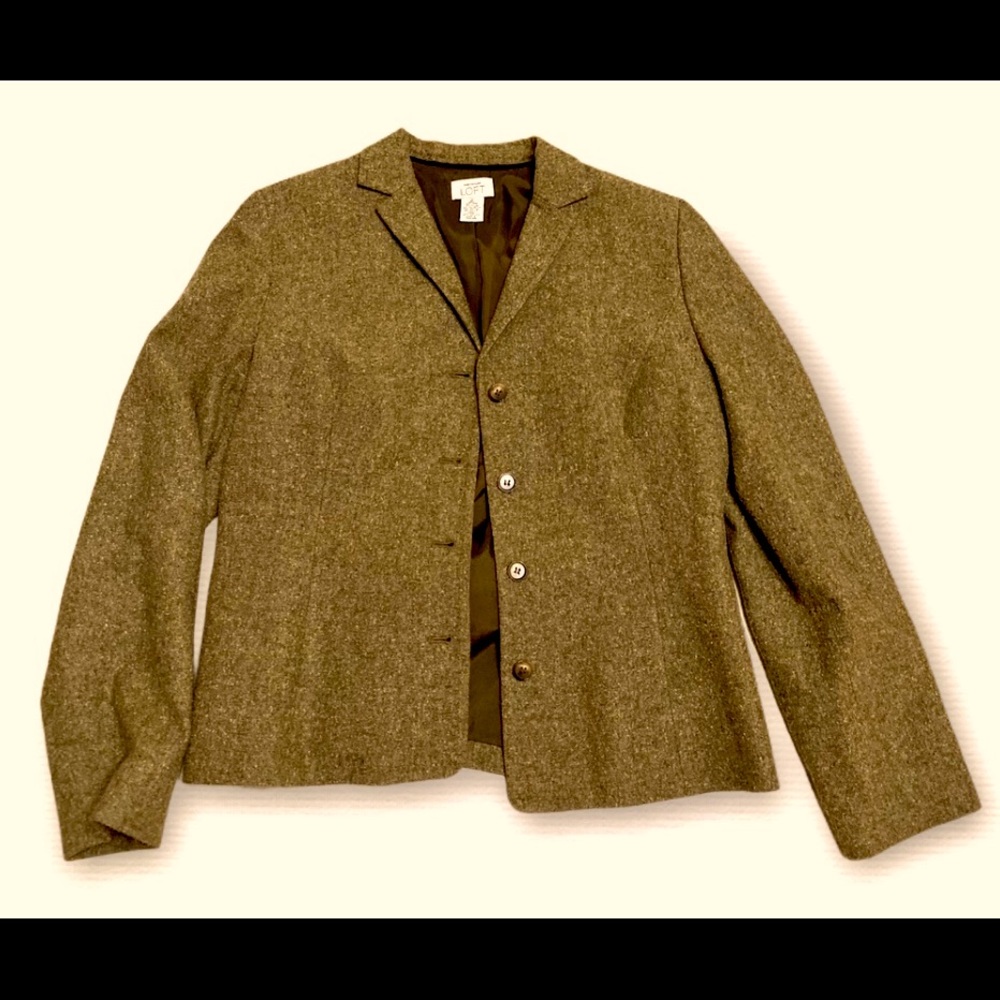 This is an Ann Taylor jacket.
